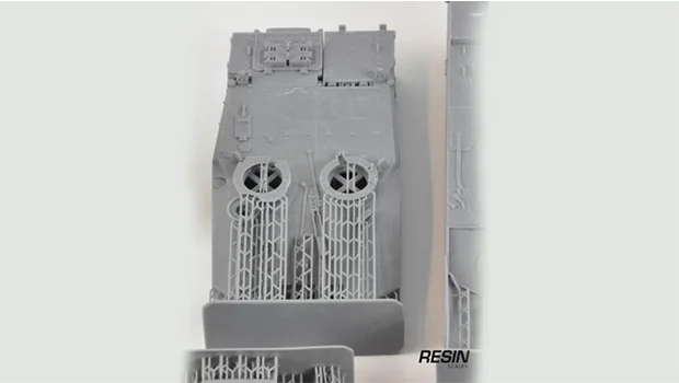 Leopard 2SG German Main Battle Tank 1:35 Resin Kit