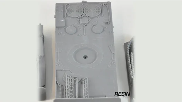 Leopard 2SG German Main Battle Tank 1:35 Resin Kit