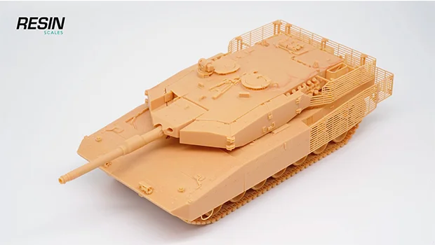Leopard 2SG German Main Battle Tank 1:35 Resin Kit